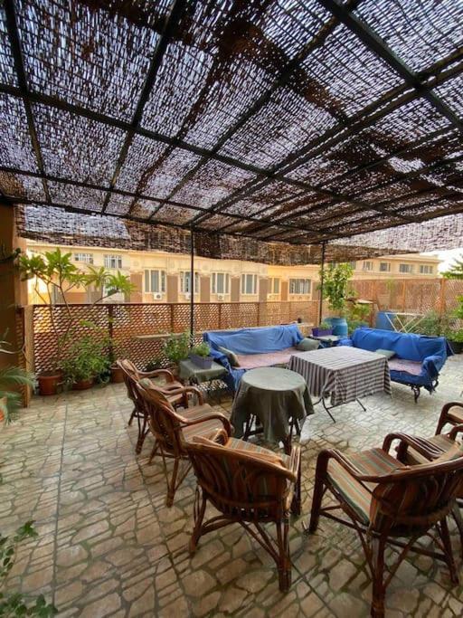 On A Rooftop In Downtown, Il Cairo